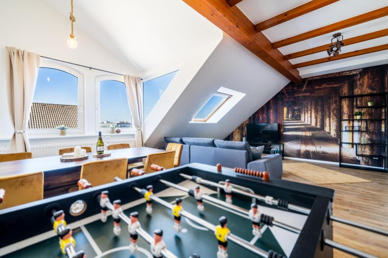 Stylisches Penthouse Zentral Tischfussball 100M2 Wii Hannover Dış mekan fotoğraf